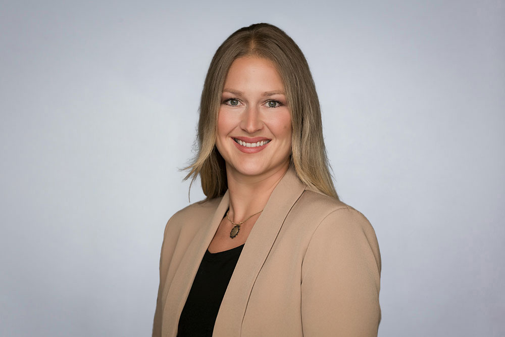 Zahnärztin Bonn – Zahnarztpraxis Sophie Strukmeier – Team – Greta Fräger Zahnärztin Bonn - Zahnarztpraxis Sophie Strukmeier - Team - Greta Fräger